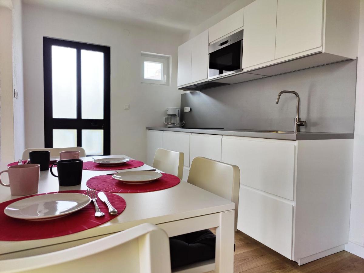 Apartment Lipa Rovigno Esterno foto