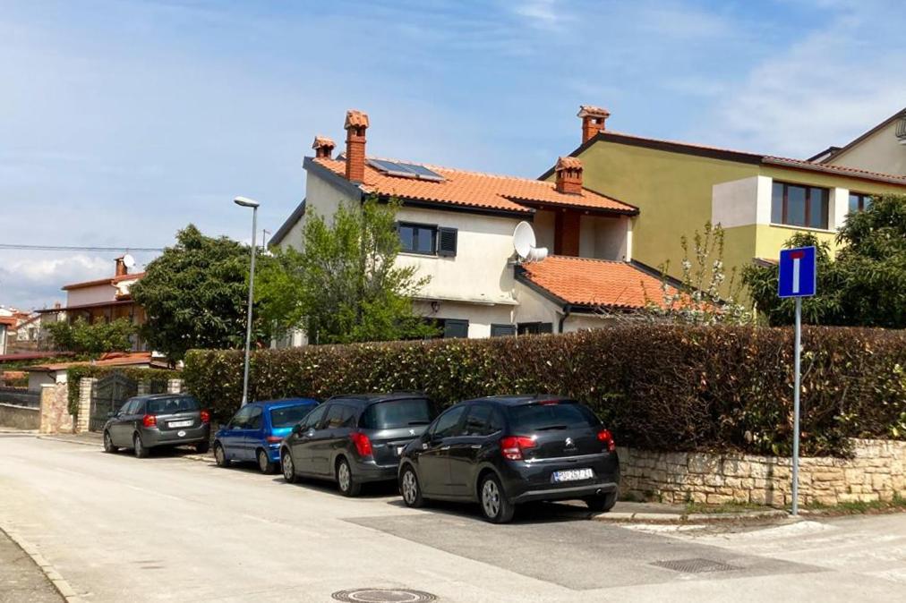 Apartment Lipa Rovigno Esterno foto